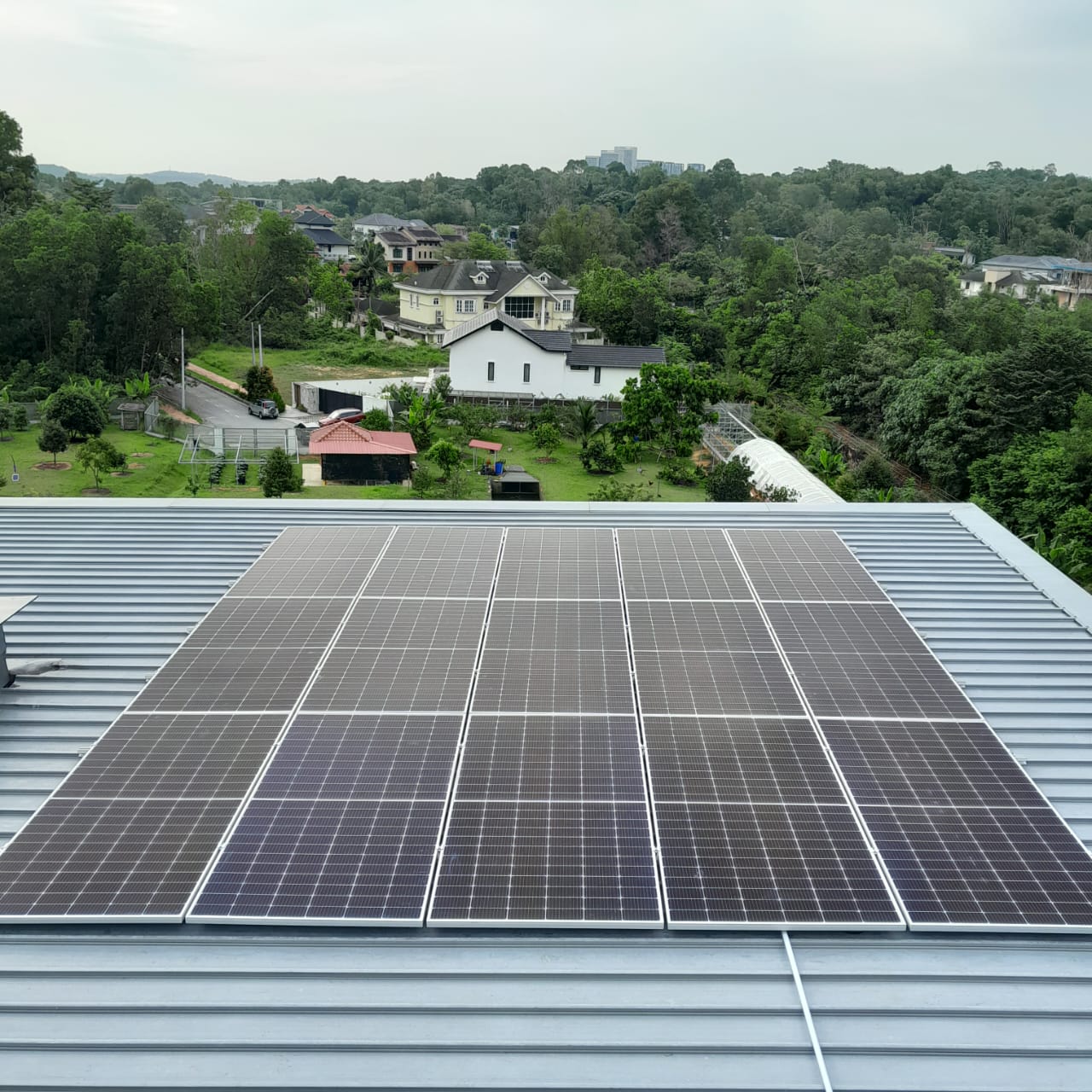 Rooftop solar installation